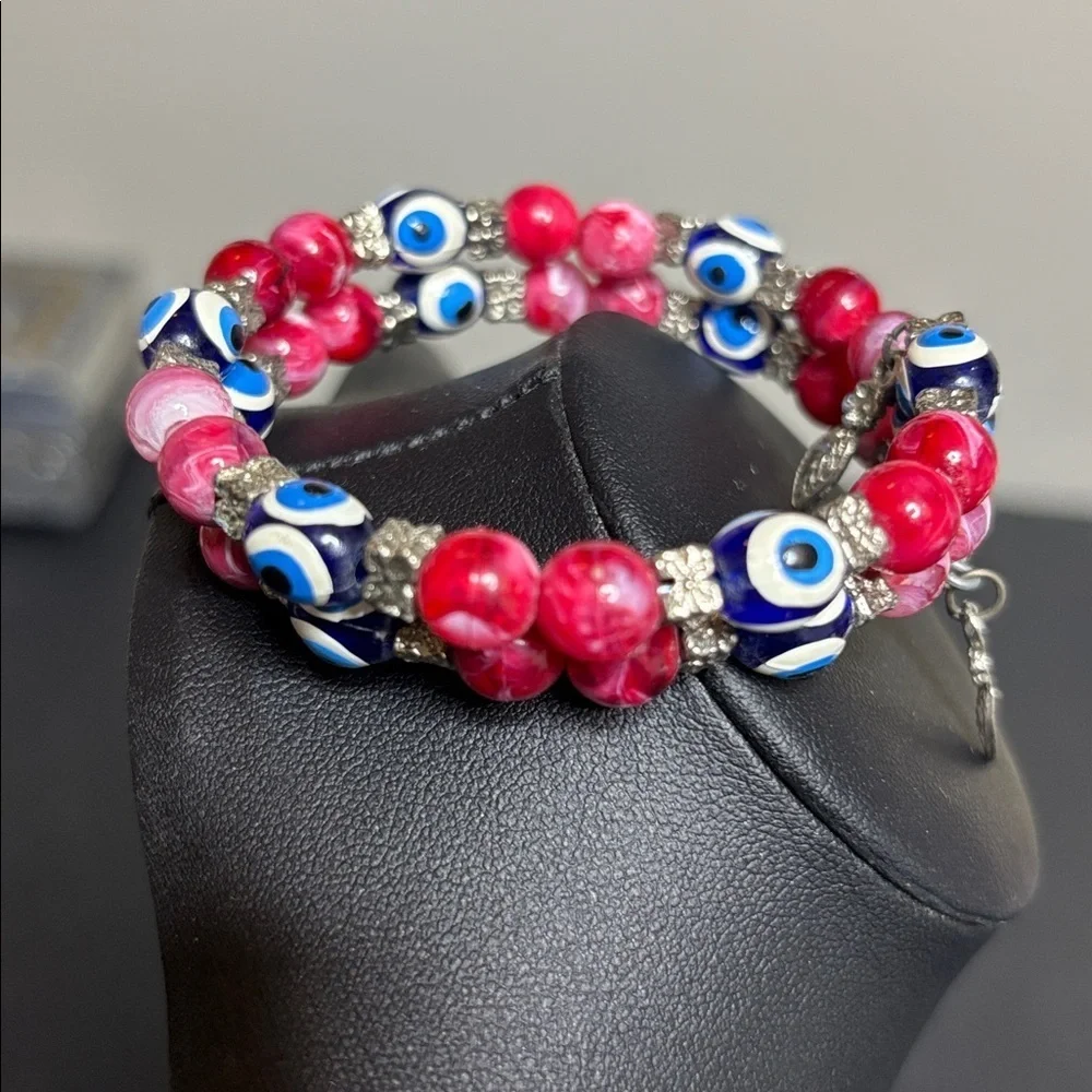 Elegant Evil Eye Beaded Wrap Wire Bracelet - Red and Blue